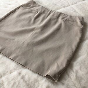 Croft & Barrow Light Tan Skort